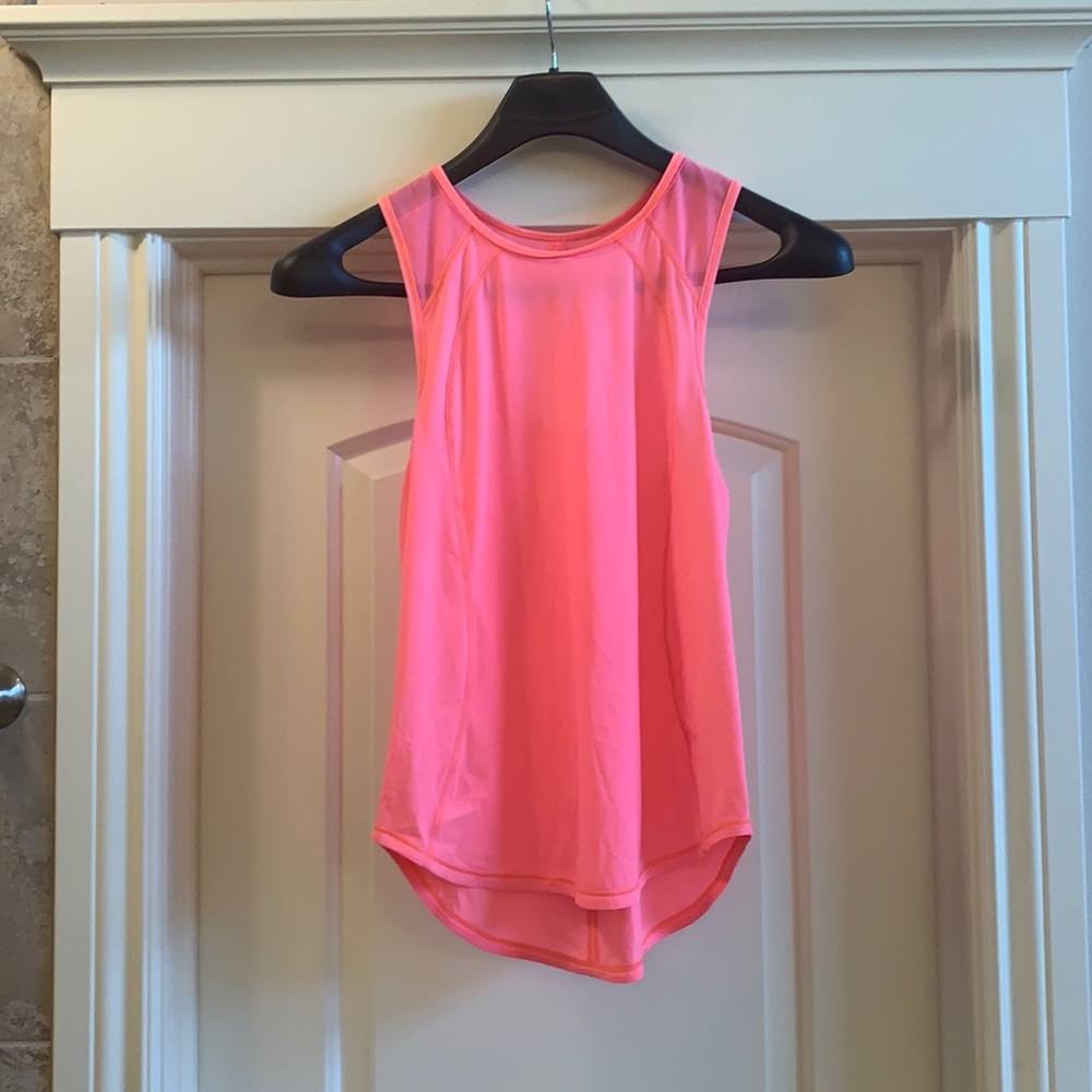 Lululemon tank